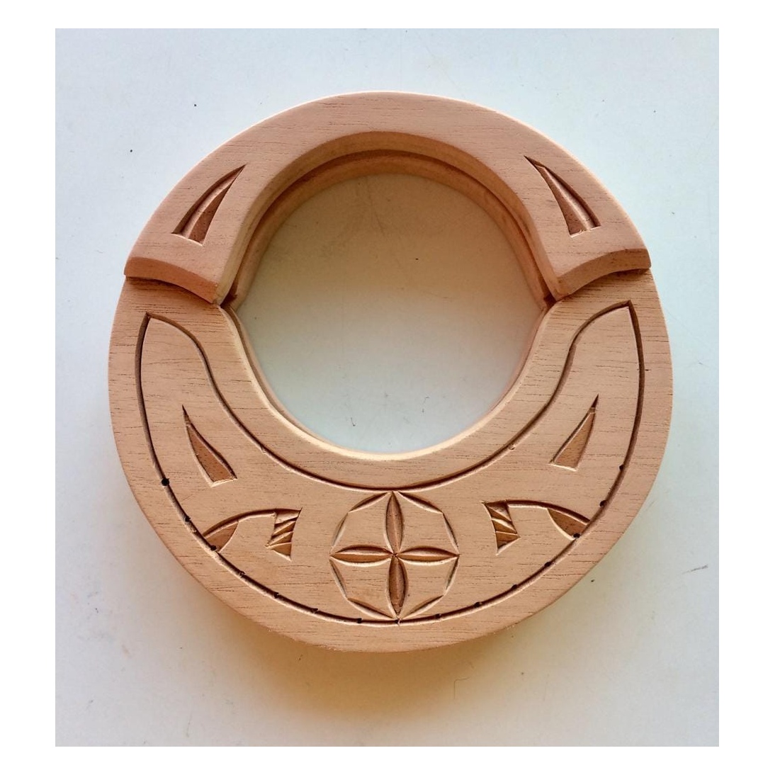 3D Round wooden UMA. handle